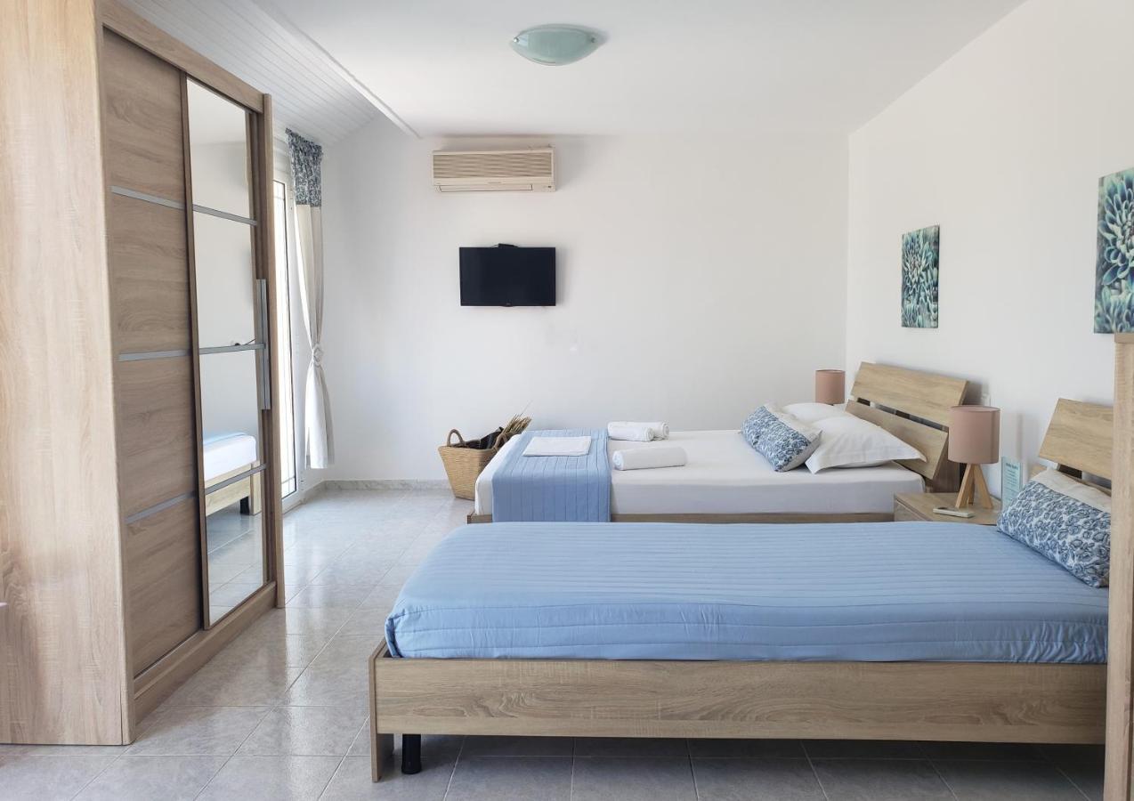 Malibu Studios & Apartments Lászi Kültér fotó